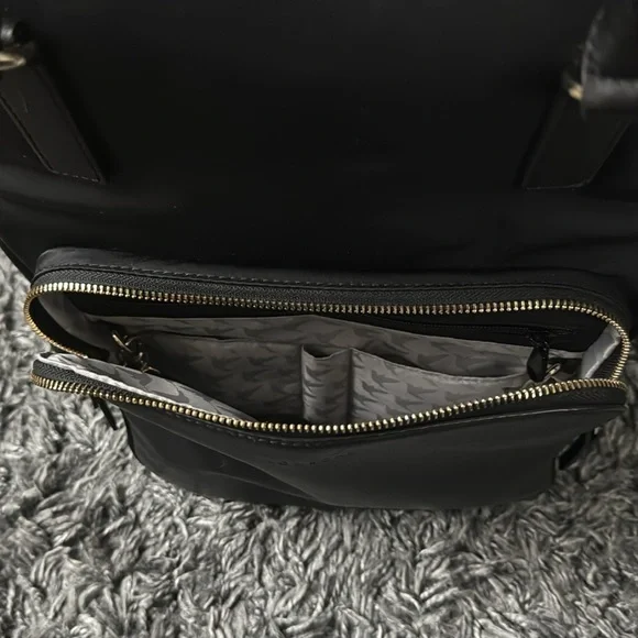 Lo & Sons Black Backpack - Picture 5 of 5